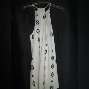 Zara Trafaluc White Dress With Black Geometric Patterns.